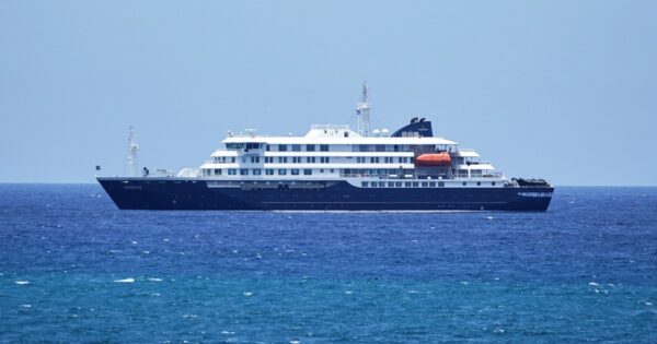 Man Makes Emotional Plea From Hantavirus Cruise Ship