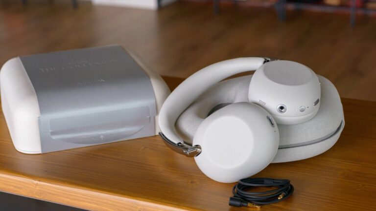Sony WH-1000X The ColleXion bring premium design and updated drivers