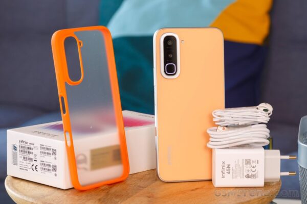 Infinix Hot 70 unboxing and hands-on