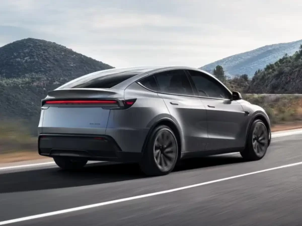 Tesla Model Y Gets Rs 9 Lakh Cheaper – New Premium RWD Variant Launched