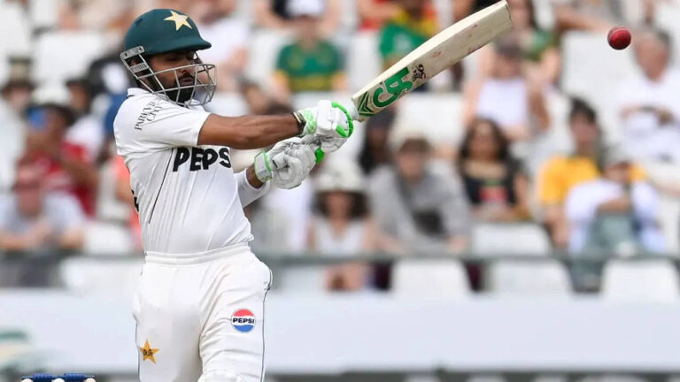 Pakistan 90/4 in 29.0 Overs | BAN vs PAK, 2nd Test, Day 2 Live Score: Pakistan in trouble as captain Shan Masood falls cheaply