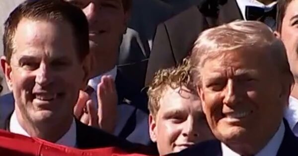 Trump hosts Indiana Univ. football team at White House