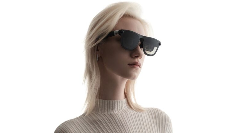 Xreal Aura glasses unveiled with Android XR and the new Snapdragon Reality Elite