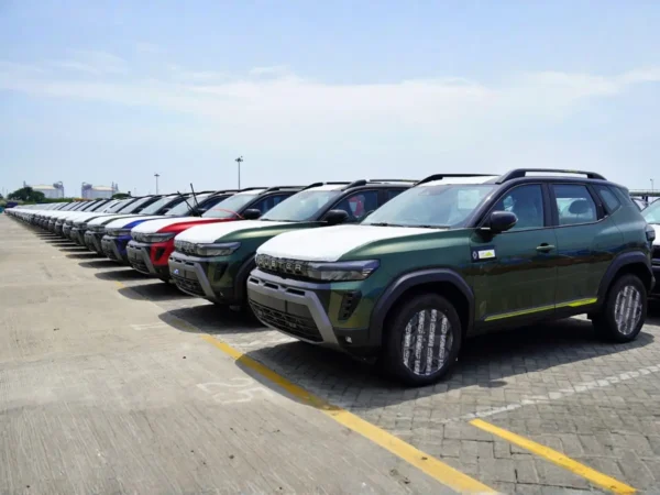 New Renault Duster Exports Begin