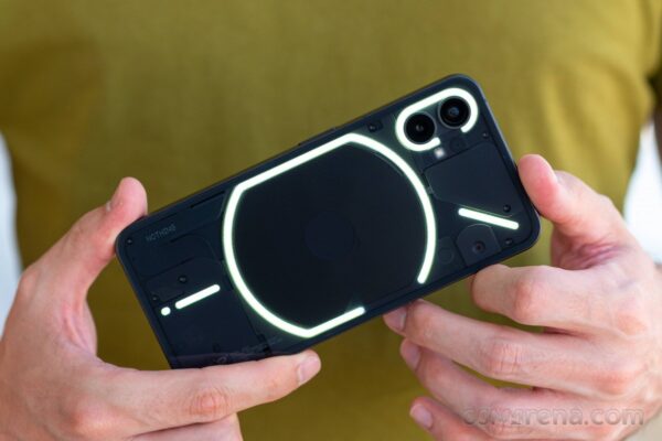 Nothing Phone (1) receives final update as software support ends