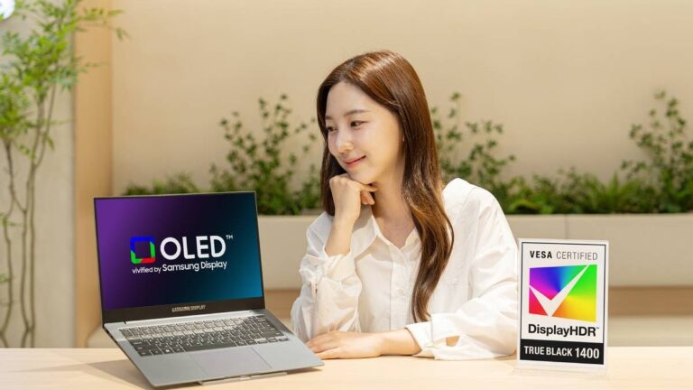 Samsung unveils tandem OLED display for laptops that can reach 1,600 nits peak brightness