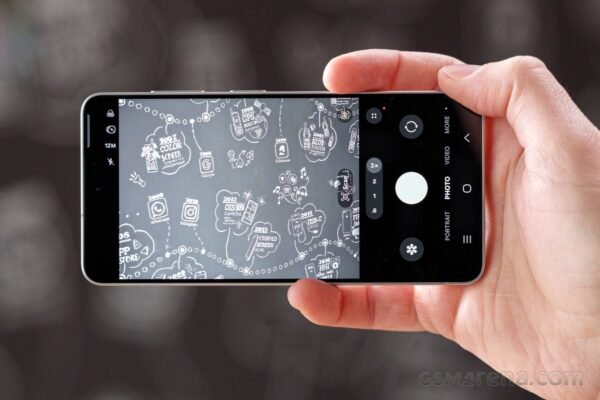 Samsung Galaxy S27 and S27+ could get a new main camera