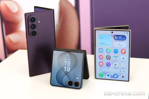 EU listings confirm shorter battery lifespan for new Galaxy foldables