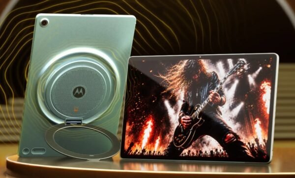 Moto Pad 70 Groove with 9 JBL speakers is launching this week