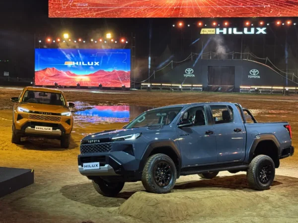2026 Toyota Hilux Is Here at Rs 32 Lakh – 7 Big Changes Buyers Should Know