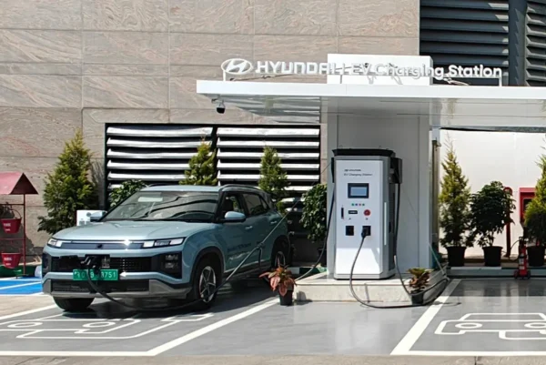 Hyundai Expands EV Charging Network To 30,000+ Points Across India