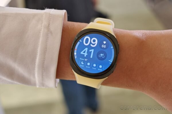 Samsung’s next smartwatch doesn’t run Wear OS, new report claims
