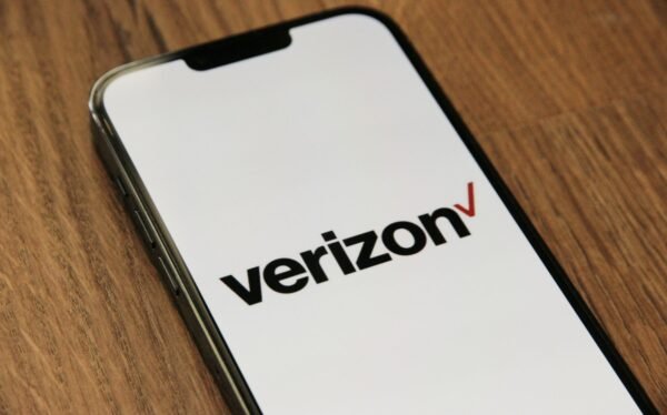 Verizon’s latest outage saw mobile and internet services disrupted in Southern California