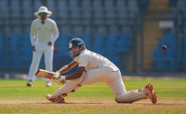 West Zone 61/3 in 24.0 Overs