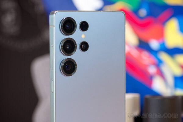 Samsung expands One UI 9 Beta program to more devices, Galaxy S25 series receiving first beta update