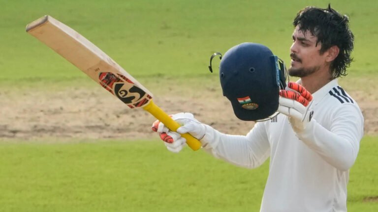 East Zone 490/5 in 105.5 Overs