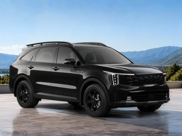 7-Seater Hybrid SUV Offers 19.60kmpl Mileage & AWD
